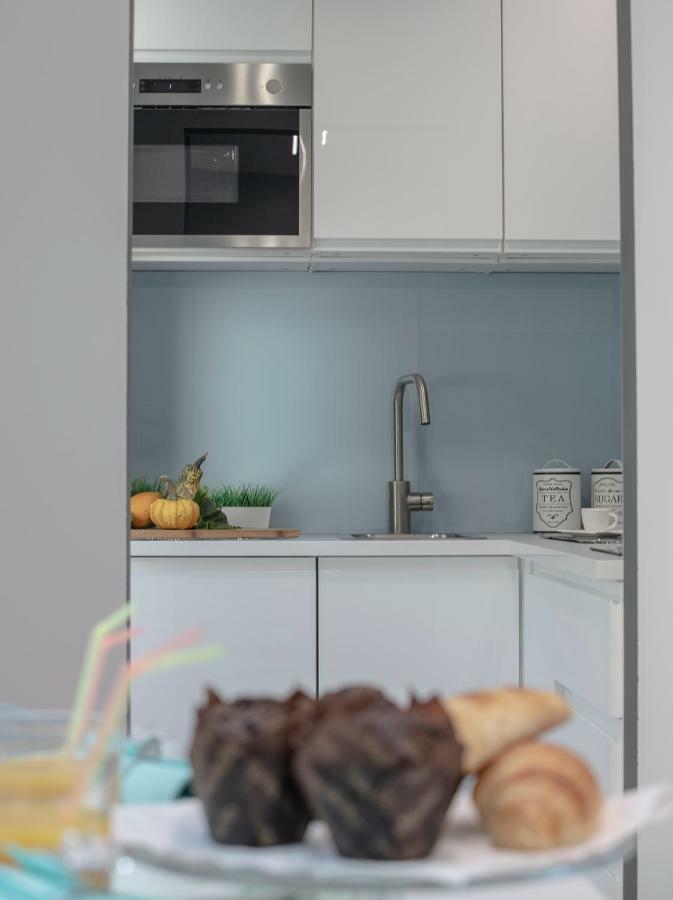 Wlr Apartments - Hoza I Warsawa Bagian luar foto