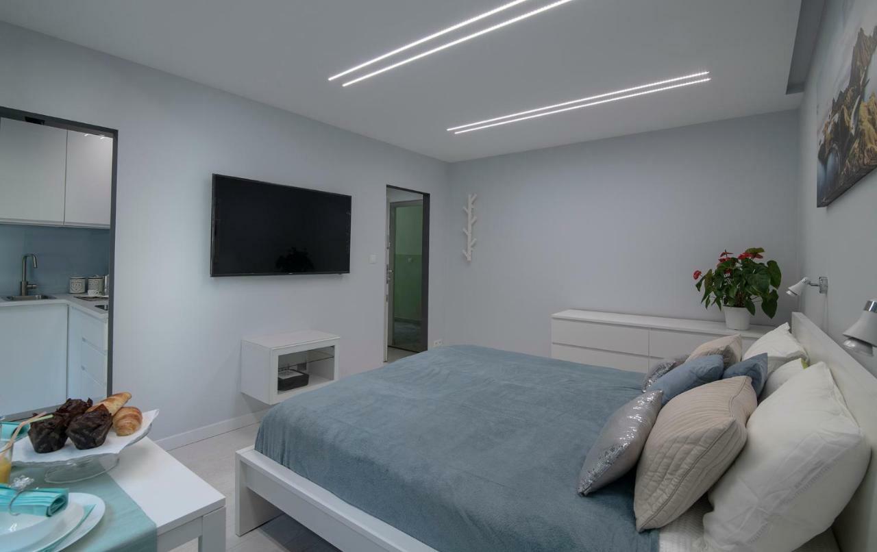 Wlr Apartments - Hoza I Warsawa Bagian luar foto