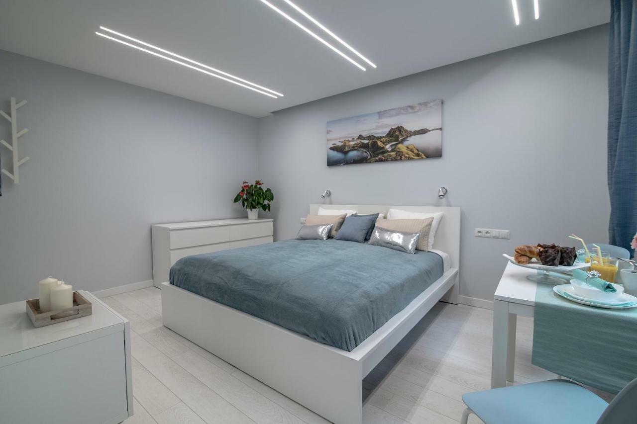 Wlr Apartments - Hoza I Warsawa Bagian luar foto