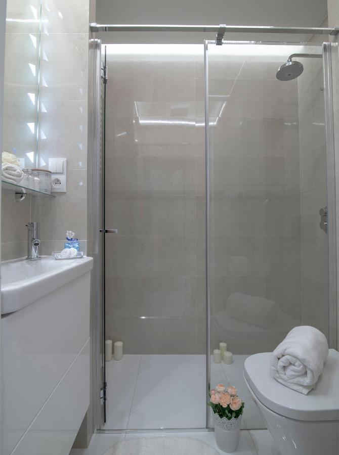 Wlr Apartments - Hoza I Warsawa Bagian luar foto
